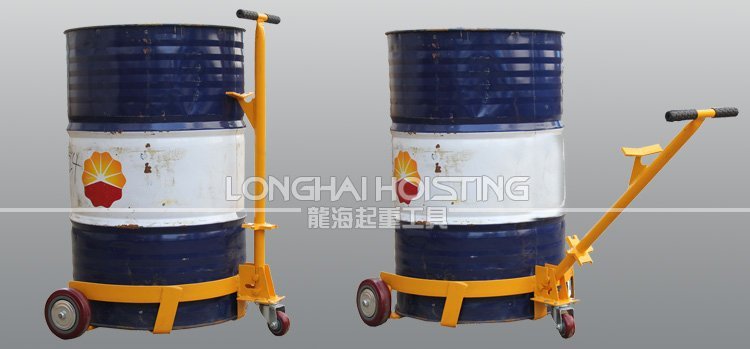 低位油桶搬運(yùn)車使用案例