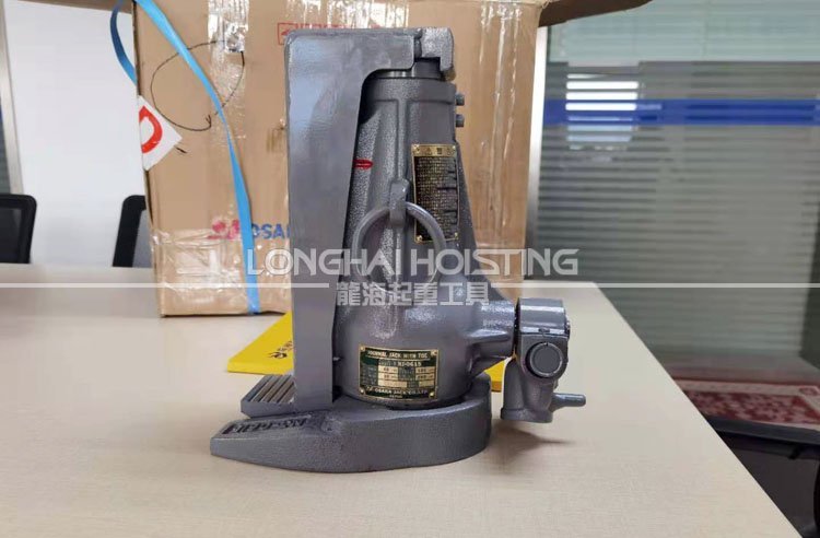 NJ螺旋爪式千斤頂實(shí)物